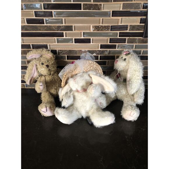 90's BUNNY RABBIT Lot Of 3 PLUSH Vtg Bunnies & MORE BOYDS bears & TY Bundle - Picture 2 of 9